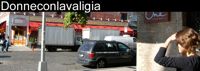donne con la valigia