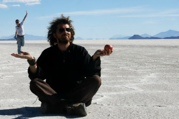 Eddy Cattaneo, Mondo via terra aerei