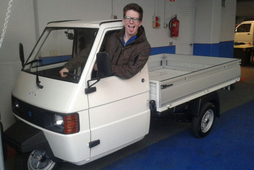 henry favre da aosta a capo nord in ape piaggio