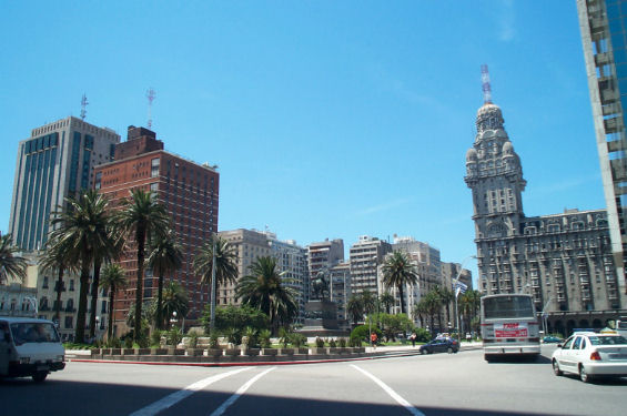 Vivere a Montevideo, Uruguay