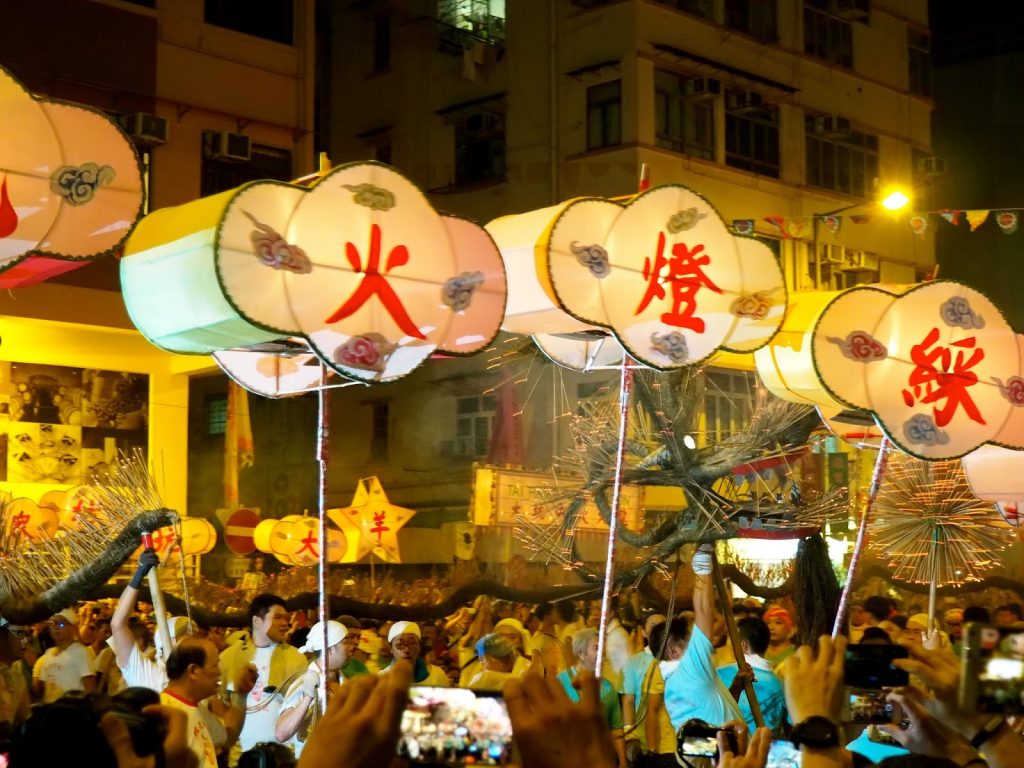 Tai Hang Fire Dragon Dance 2016