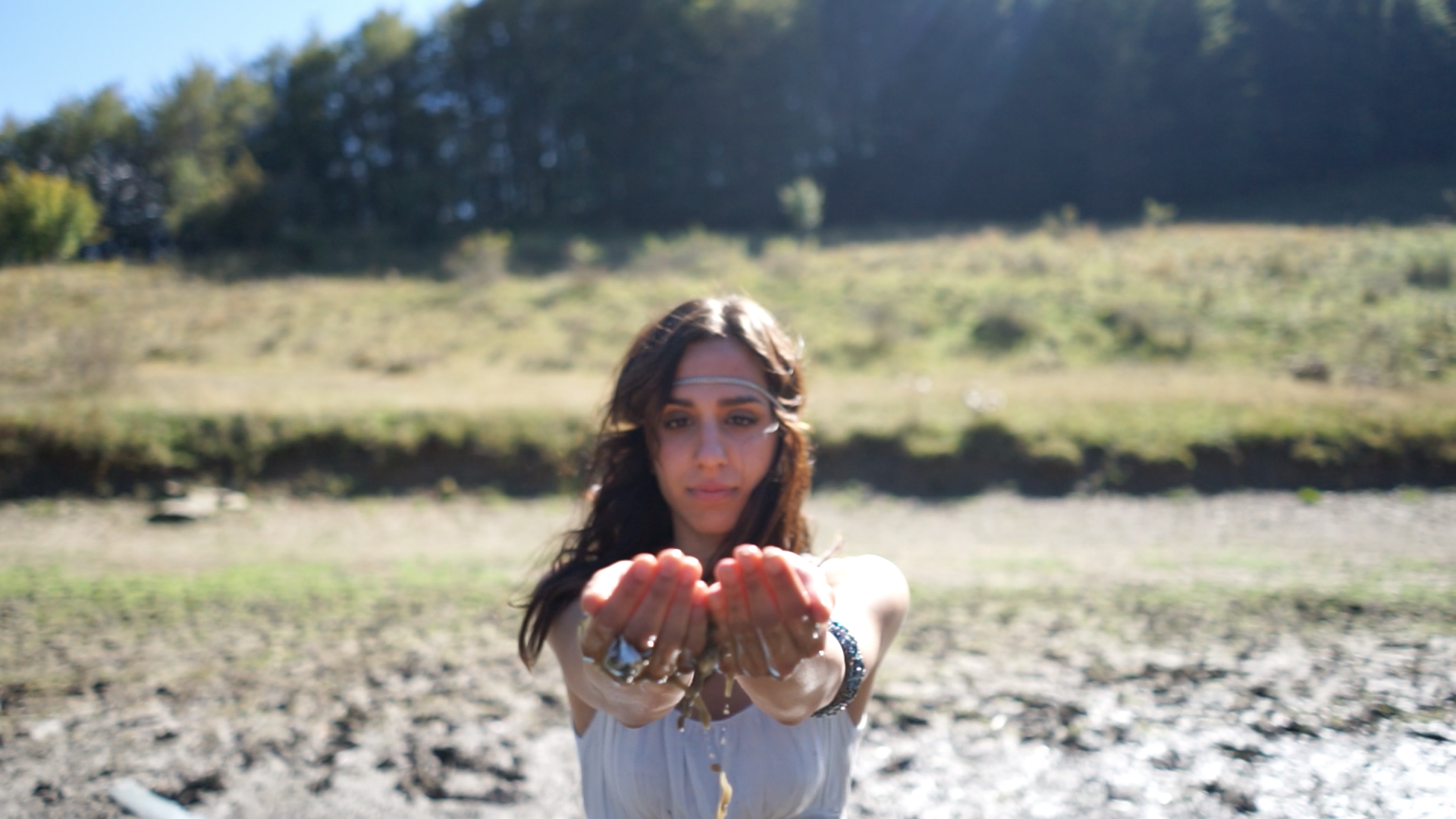 The other side of the lake, sull’altra sponda del lago”