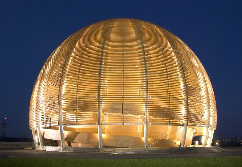 Formarsi studiando la “materia”: borse di studio al Cern in Svizzera