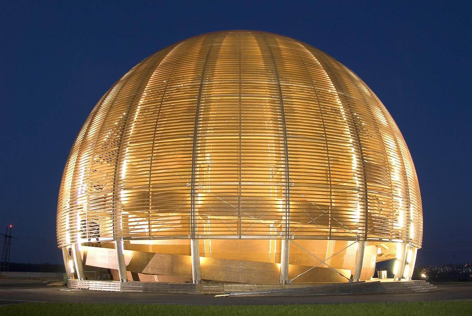 Formarsi studiando la “materia”: borse di studio al Cern in Svizzera