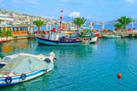 trasferirsi in albania