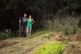 Dalla città alla montagna, la scelta di vita di Alessia e Tommaso