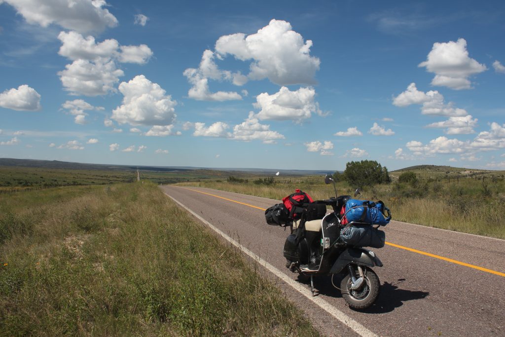 Girando il mondo in Vespa