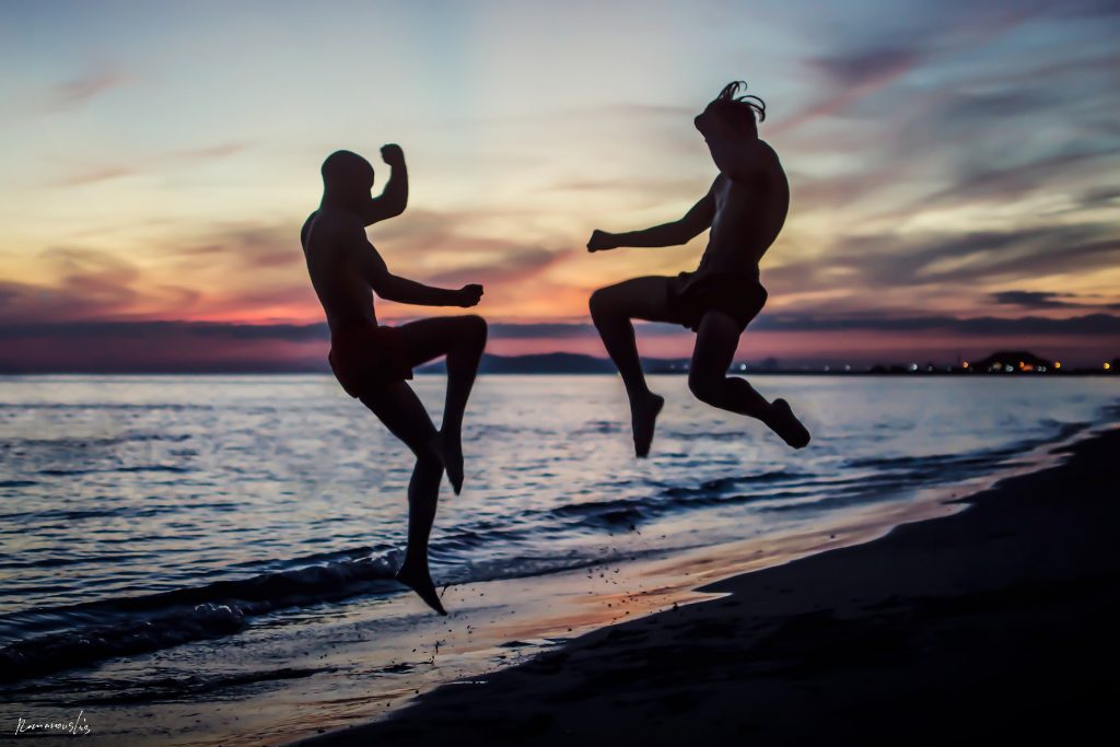 beach 7 Muay thai jump knew