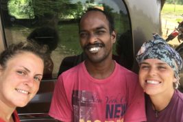 L’Italia ci ha deluse: Jessica e Claudia girano il mondo per aiutare gli altri