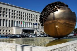 Iscrizione all'AIRE: vantaggi e "svantaggi"