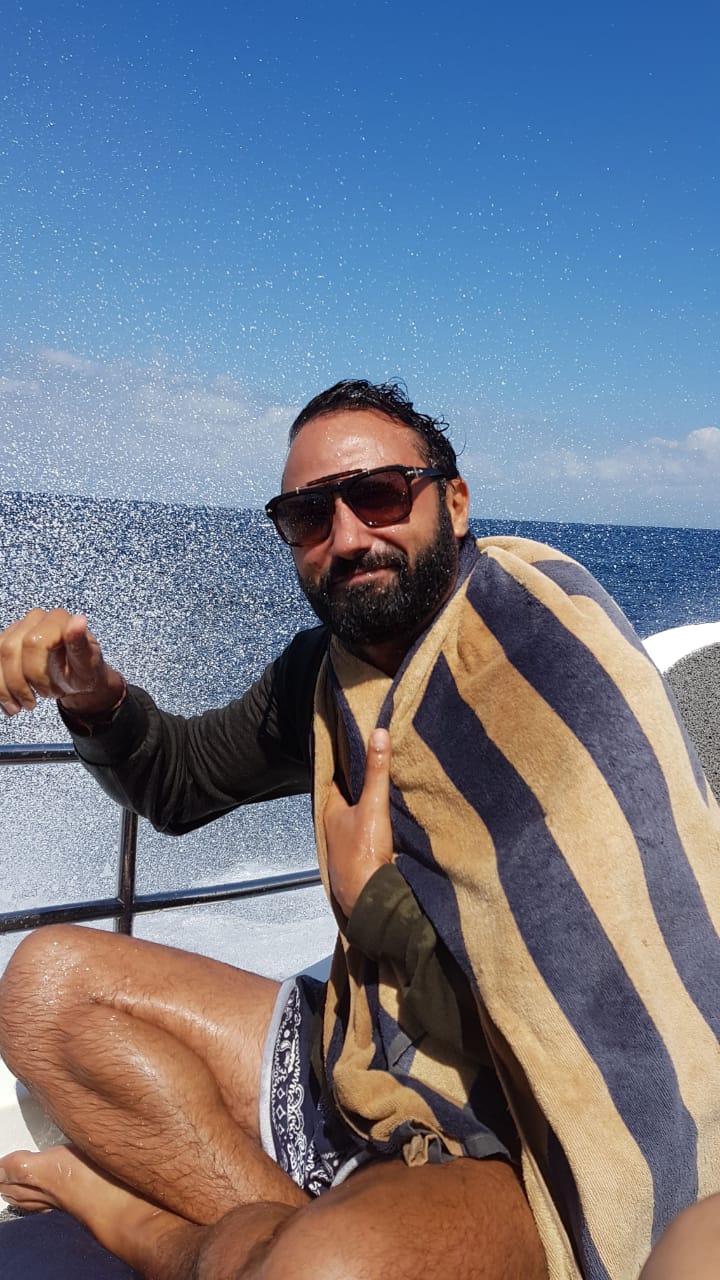 NICOLA ADAMO: “HO SCELTO BALI PER SENTIRMI LIBERO”