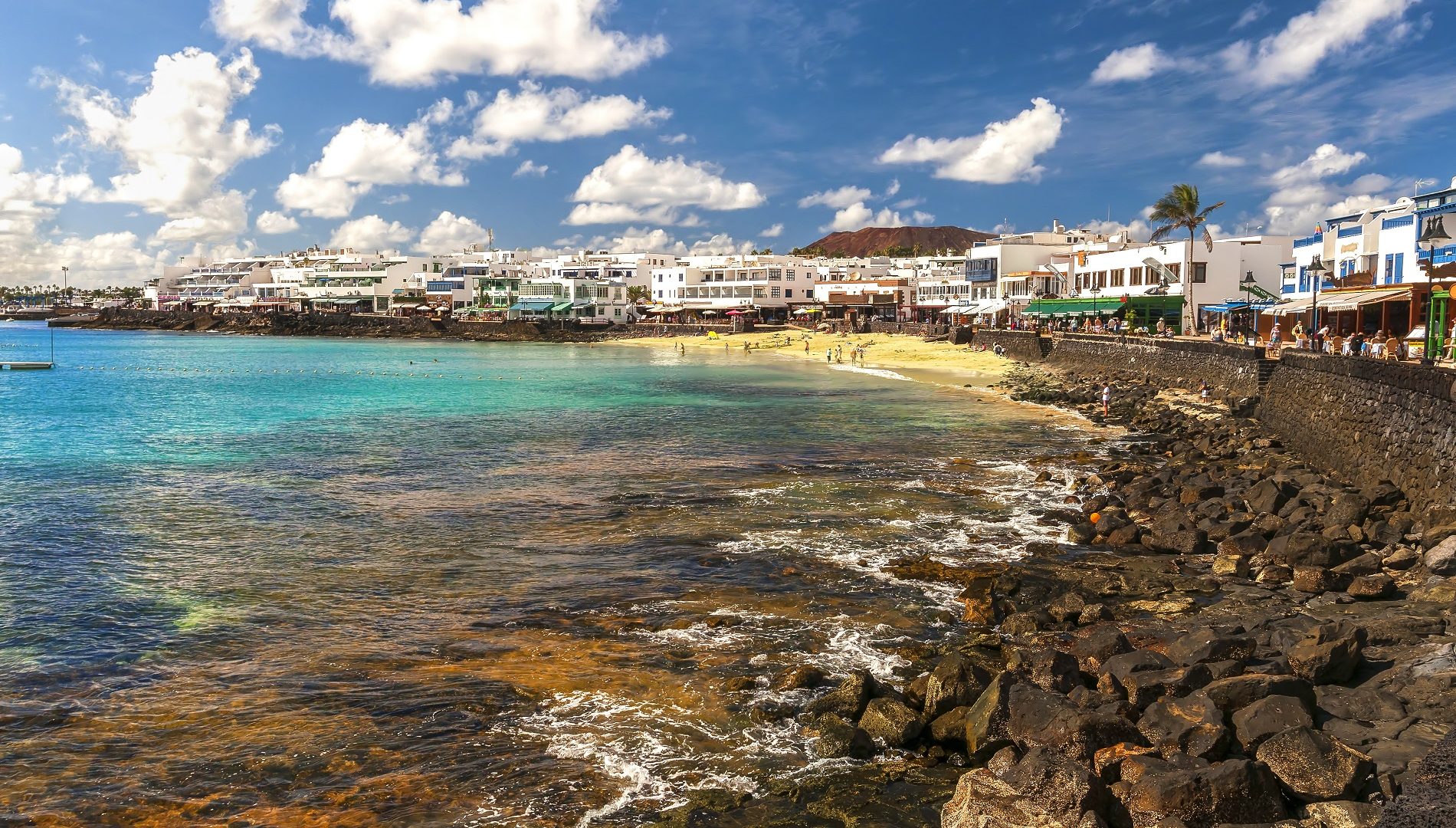 TRASFERIRSI ALLE ISOLE CANARIE PER LAVORO