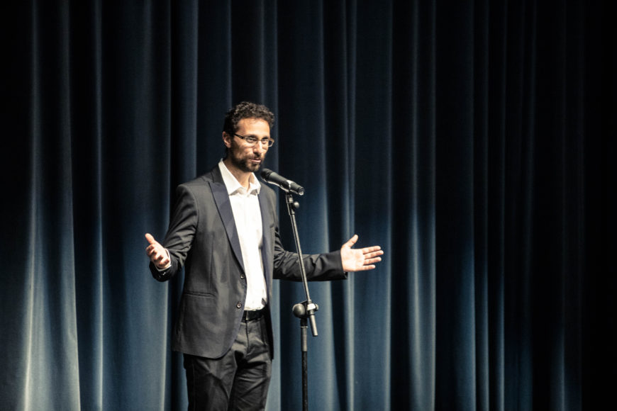 nasce il Coro italiano ufficiale guidato da Francesco Ercolani