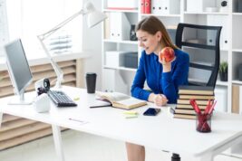 ARREDARE UFFICIO CASA