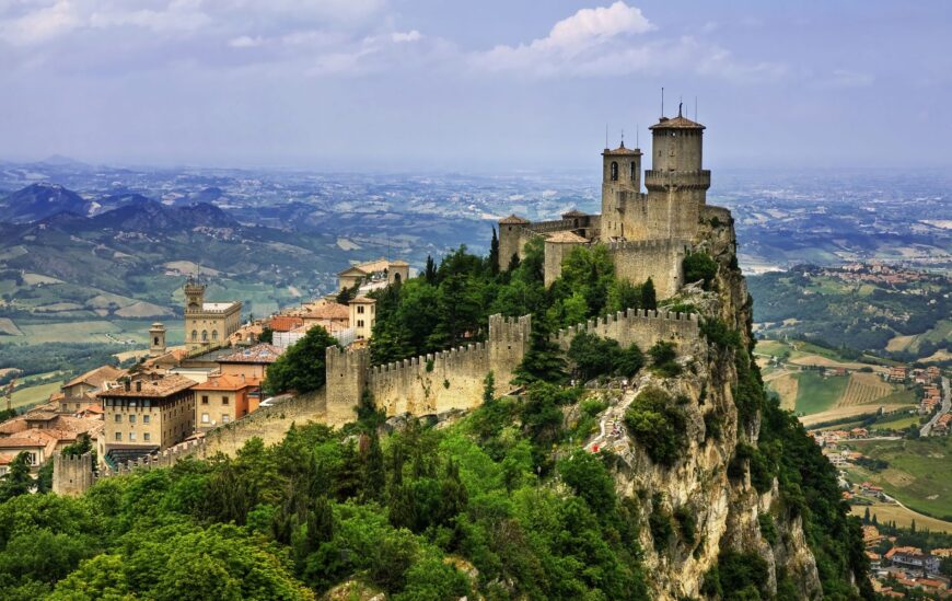 Investire, comprare casa o aprire un’attività a San Marino