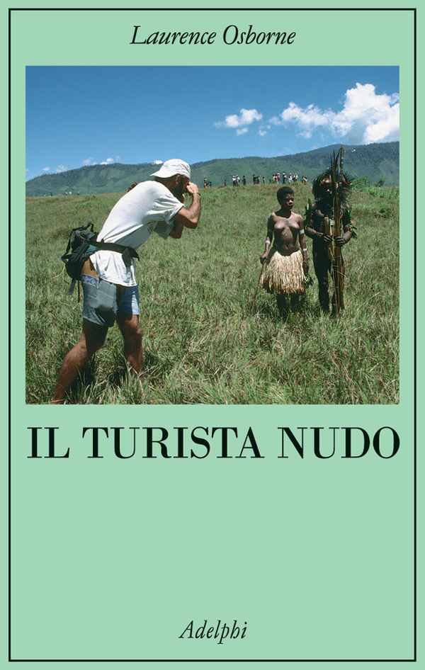 turista nudo