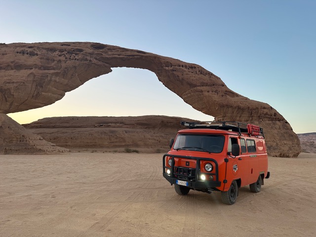 Cristian Biemmi viaggio in van in Africa