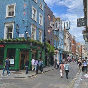 Angela Lena Londra 5