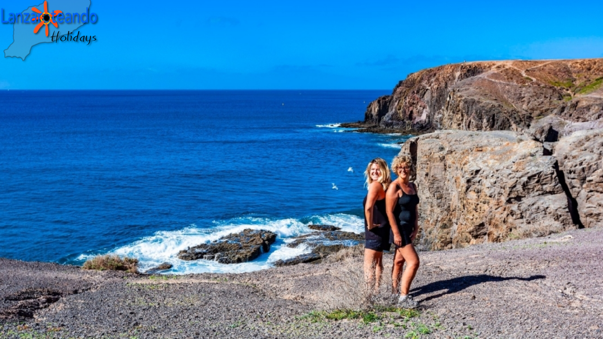 Silvia La Vecchia che, insieme alla sua amica e più stretta collaboratrice Beatrice Scazzieri, ha fondato “Lanzaroteando Holidays