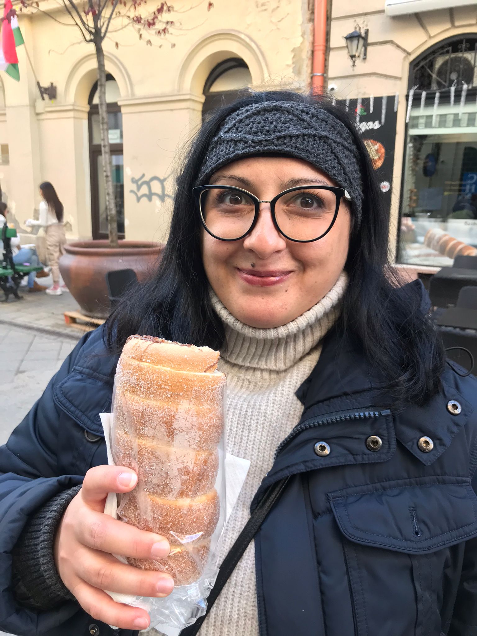 ROBERTA SERPE, GLOBE TROTTER NAPOLETANA