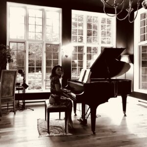 Daniela Fiorentino Montreal 10