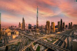 Budget da record approvato per la prima volta a Dubai con un superplus di entrate del 21%